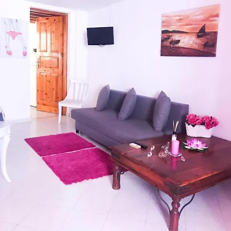 Gloria's House Apartment *